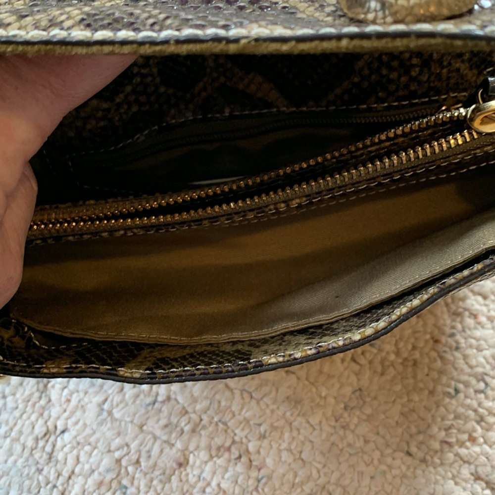 Milly Crossbody Purse - Picture 7 of 14
